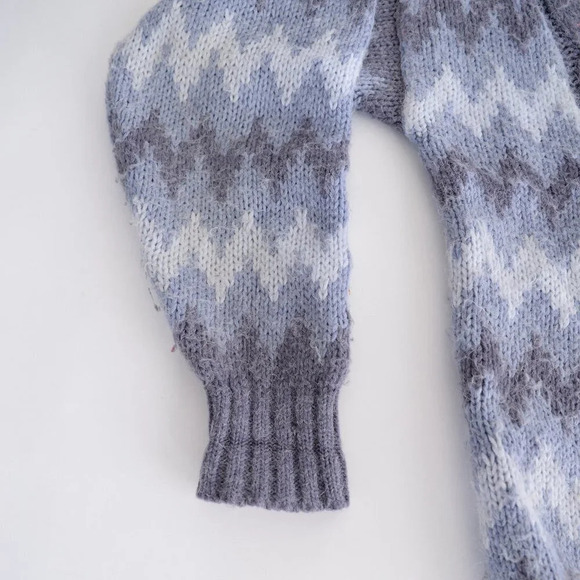 Vintage  White Stag Multi Blues Chevron Print Sweater Size Large - Picture 8 of 12